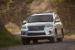 Lexus LX570 2012 года